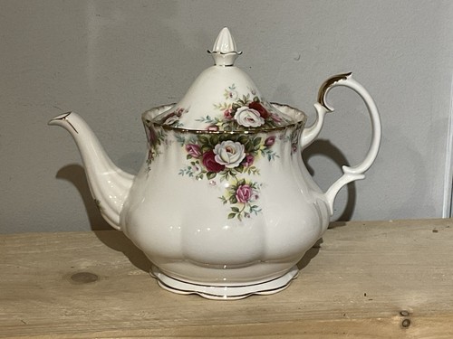 Royal albert celebration large - royal,