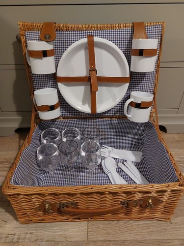 Wicker fitted picnic basket - picnic, 4