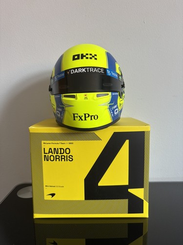 Lando norris mclaren - mclaren, f1