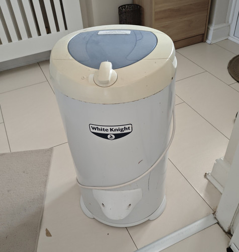 White knight 2800w - knight, dryer