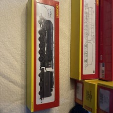 Hornby OO Gauge R2248 - Class