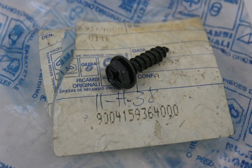 Front bumper support screw