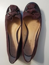Clarks Pumps With bow