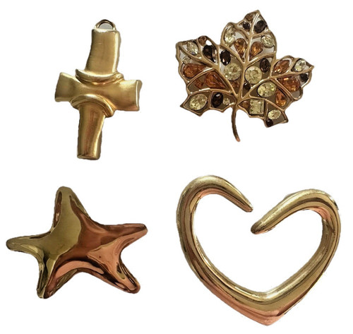 Gold toned brooch pins leaf - gold,