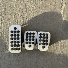 FORD FIESTA CROME PEDAL SET ST180 ZETEC S MK7 2012 - 2017 AMC1BJ-2D106-AA