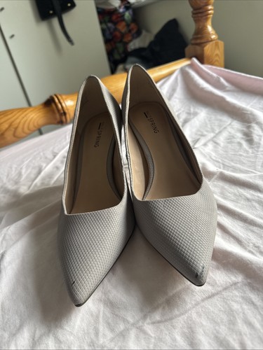 Call spring grey - spring,
