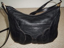 VINTAGE Black Soft Leather Shoulder Bag/Slouch/Crossbody Bag