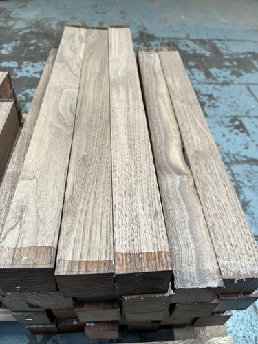 Walnut x 24 - walnut, 2