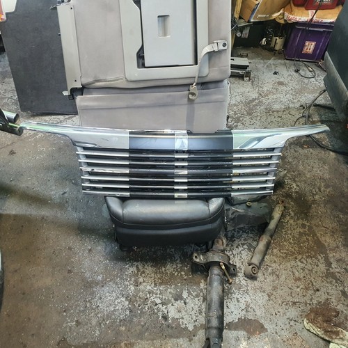 Front bumper silver grille - bumper,