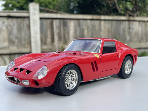 Bburago 1962 ferrari gto - bburago,