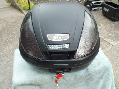 Givi e370 top box good - e370,