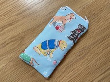 ZIPPED GLASSES / SUNGLASSES