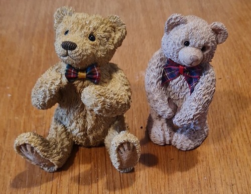 Beau bears paw prints - beau, 1995