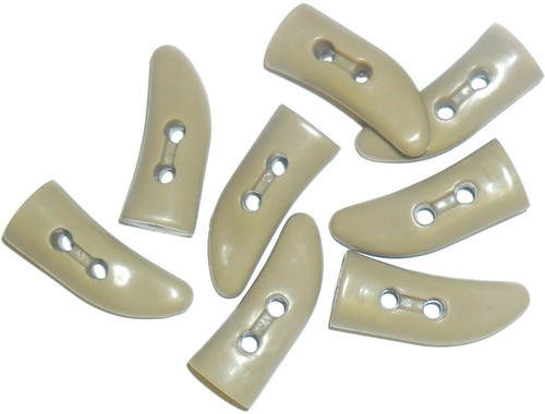 Beige horn tooth - beige, toggle
