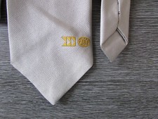 World Globe & Three Arrows