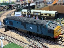 HORNBY 00 CLASS37 DIESEL LOCO 37130 BR BLUE YELLOW ENDS WEATHERED FULLY SERVICED