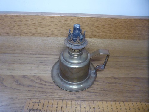 Antique brass veritas lamp - brass, /