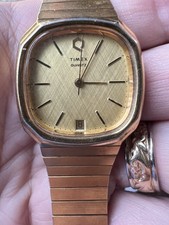 ✨c.1980s Timex Q M Cell Gold