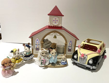 SYLVANIAN RED ROOF WEDDING