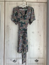 Fat face dizzy floral - face,