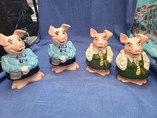 Wade Nat West Pigs X 4