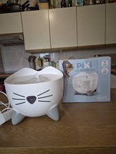 Catit PIXI Cat Drinking