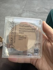 Jane Iredale PurePressed Base