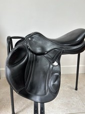 Bates Advanta Monoflap Jump Saddle 17 inches 