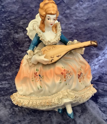 Dresden porcelain figurine - dresden,