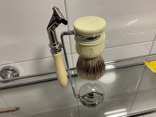 Geo trumper shaving set - geo, f