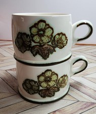  Two Wedgewood Primrose &