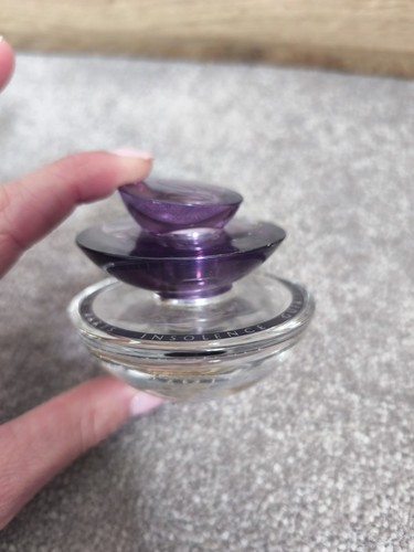 Guerlain paris insolence - paris, empty