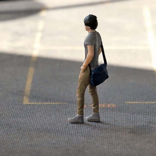 Men figures dioramas - men,