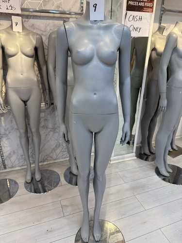 Female grey mannequin - grey, mannequin,