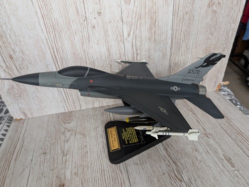 Bravo delta models f16a - models,