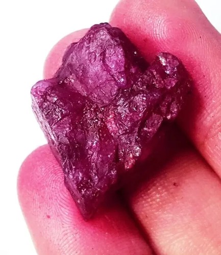 Natural red beryl rough loose - beryl,