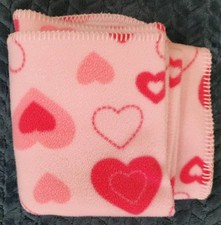 Matalan Pink Fleece Blanket hearts print love heart vintage 80x80cm