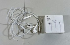 Apple Wired EarPods Earphones 3.5mm Jack For iPhone White - BOXED