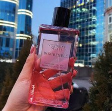 Victoria's Secret Bombshell