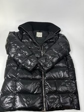 Moncler Women’s Black Puffer