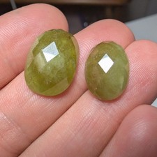 2pcs Of 24ct Natural Titanite