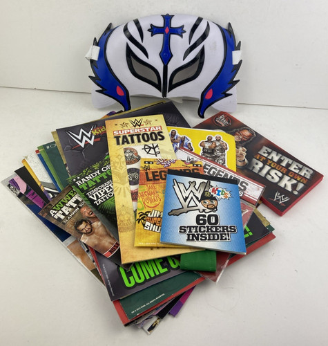 Wwe kids magazine - wwe,