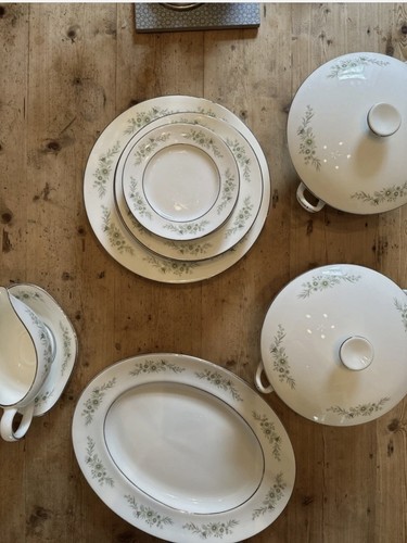 Wedgwood westbury fine bone - westbury,