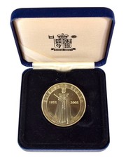 Royal Mint Queens 2002 Golden