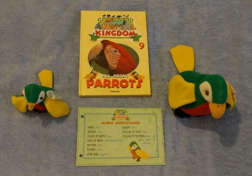 Animal kingdom parrots dad - my,