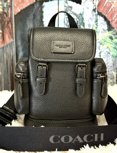 Nwt coach sprint sling - coach,