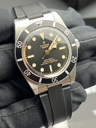 Tudor black bay 37mm 79000n - tudor, 54