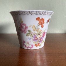 Victoria Austria Porcelain Pot