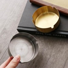 Round Ashtray Metal Smoke Holder Fly Ash Proof Ash Tray for Smoker