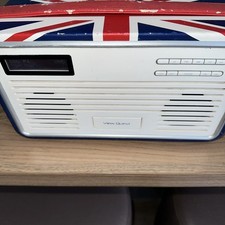 View Quest Retro DAB Radio -